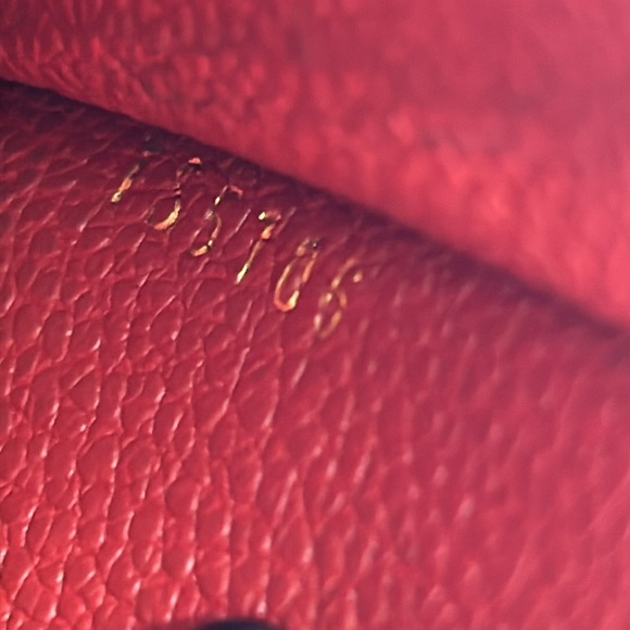 Louis Vuitton Monogram Empriente Zippy Compact Wallet - Picture 9 of 9